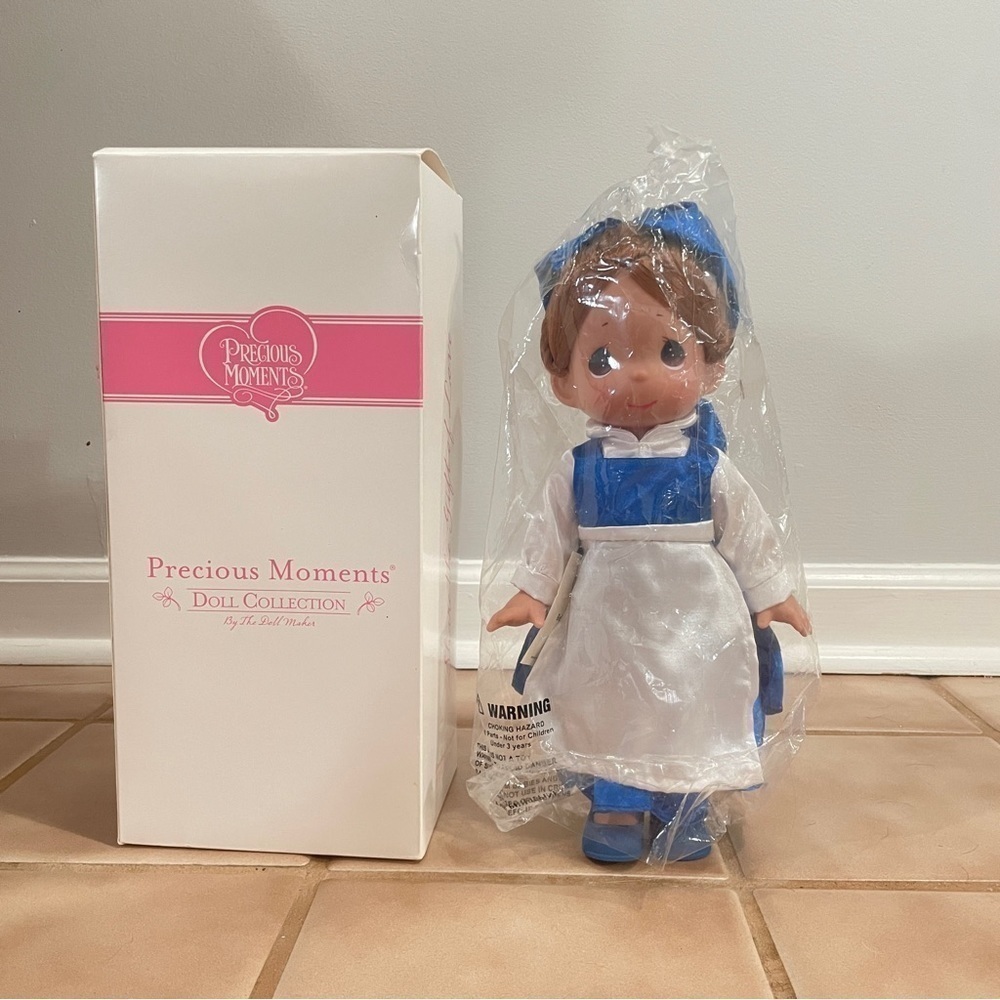 Disney Precious Moments Belle Beuty & The Beast 12 Inch Doll By Linda Rick